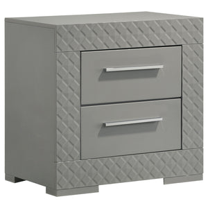Coaster Ives 4-Piece Queen Bedroom Set Grey High Gloss