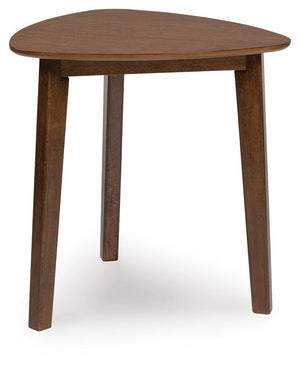Lyncott 3-Piece Occasional Table Set Brown