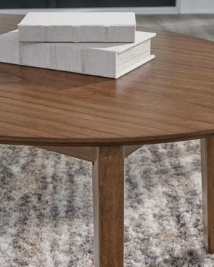 Gordonay 3-Piece Occasional Table Set Brown