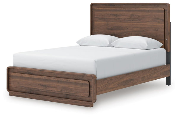 Fortlorn Queen Panel Bed Walnut Brown