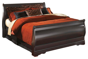 Huey Vineyard Queen Sleigh Bed, Dresser, Mirror, Chest, & 2 Nightstands Black