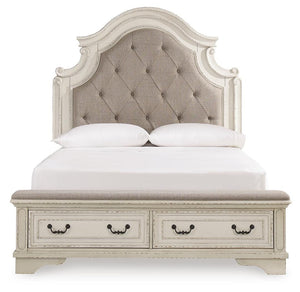 Realyn Queen Panel Bed, Dresser, Mirror & 2 Nightstands Two-tone
