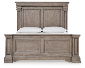 Blairhurst Queen Panel Bed, Dresser & Mirror Light Grayish Brown