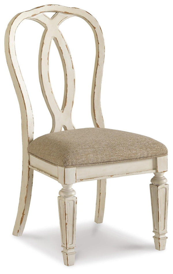 Realyn Dining Table & 8 Chairs Chipped White