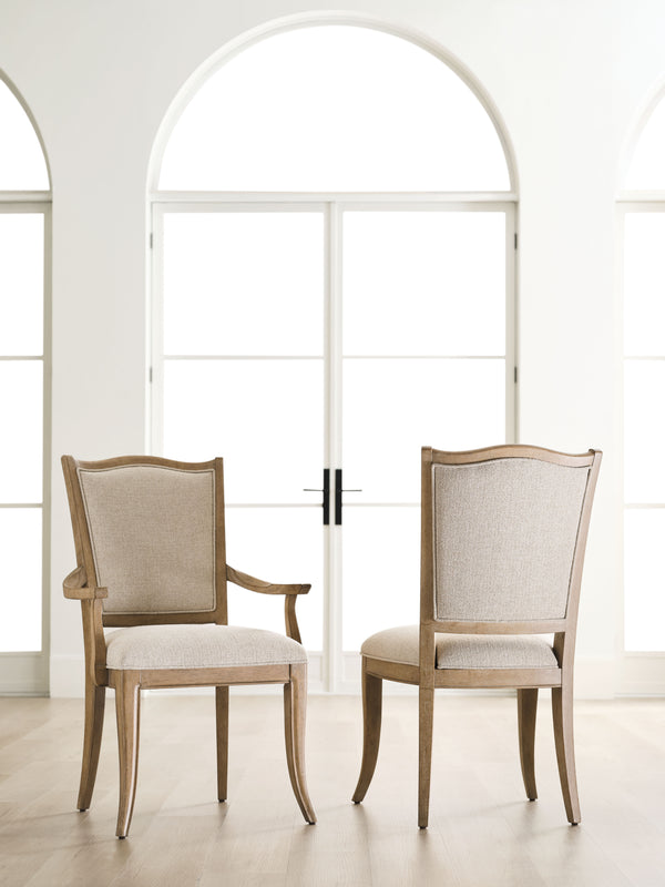 American Drew Chastain Caramel Midway Round Dining Table & 4 Side Chairs Set