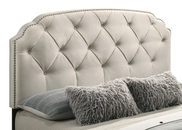 Coaster Marianna 4-Drawer Upholstered Queen Storage Bed Cream