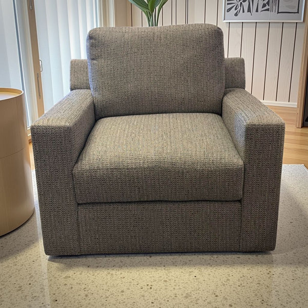 King Hickory Soho Swivel Accent Chair in Tara Granite