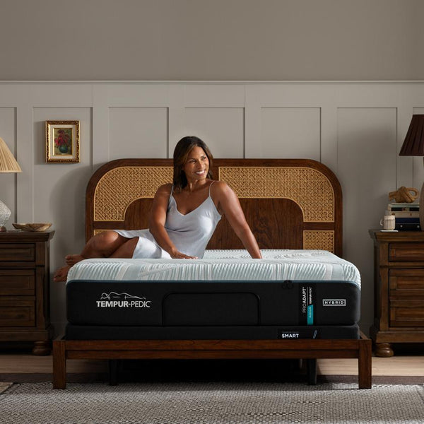 Tempur-Pedic TEMPUR-Proadapt Queen Medium Hybrid Mattress