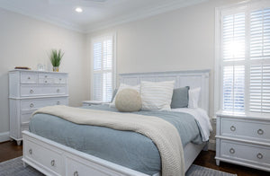 Seawinds Finn & Louise Point Breeze Queen Storage Complete Bed in Fresh White & Soft Grey Glaze