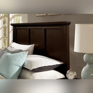 Vaughan-Bassett King Mansion Bed Bonanza Merlot Finish