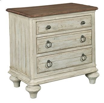 Kincaid Weatherford Cornsilk 3-Drawer Nightstand