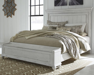 Kanwyn California King Panel Bed with Storage Bench Whitewash