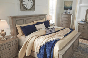 Lettner 5-Drawer Chest Light Gray