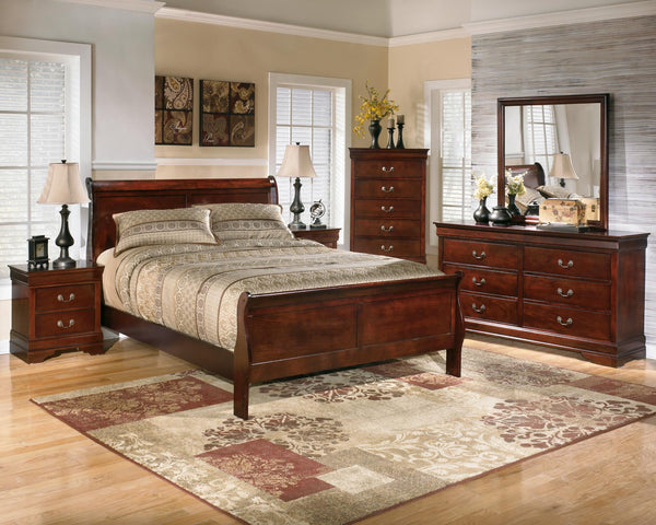 Alisdair 6-Drawer Dresser Reddish Brown