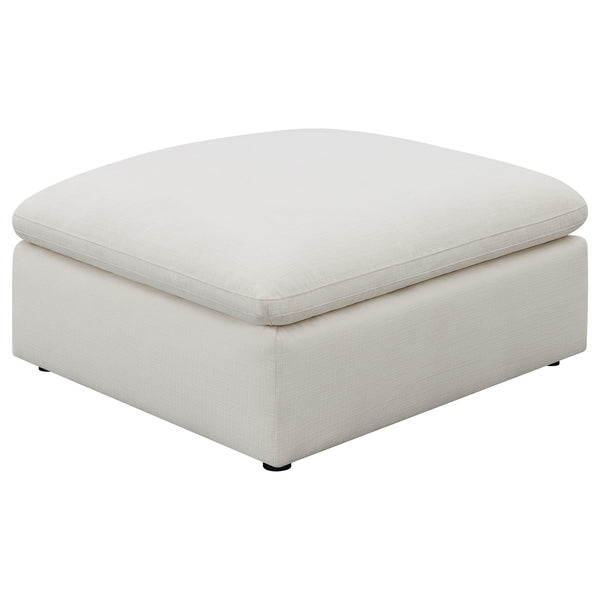 Coaster Hobson Square Upholstered Ottoman Ivory