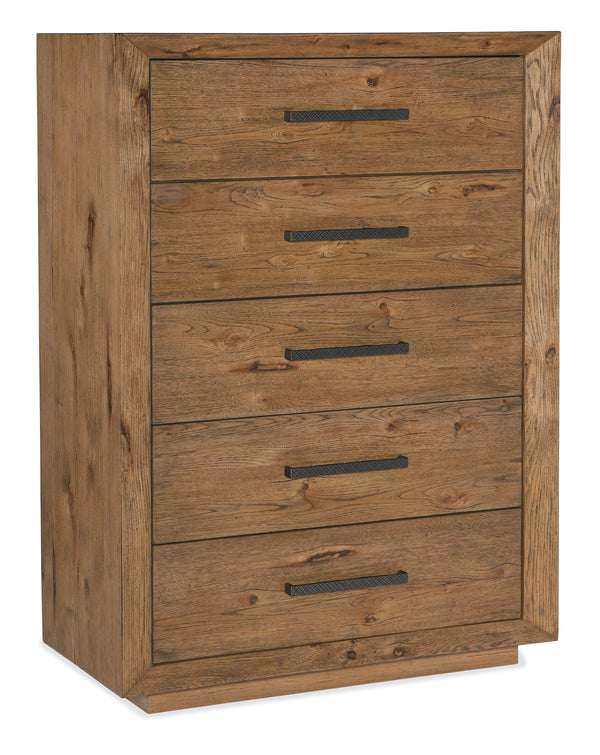 Hooker Furniture Big Sky 5-Drawer Warm Vintage Natural Chest
