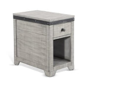 Sunny Designs Alpine Grey Chair Side Table