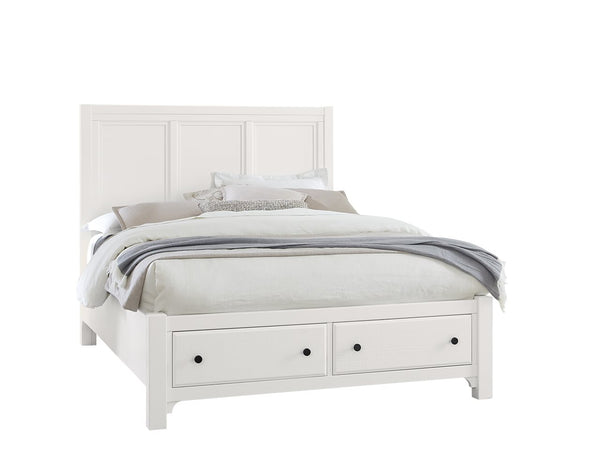 Vaughan-Bassett Cool Farmhouse Soft White King Panel Bed with Storage Footboard