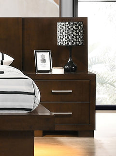 Coaster Jessica 5-Piece Queen Wall LED Bedroom Set in Cappuccino