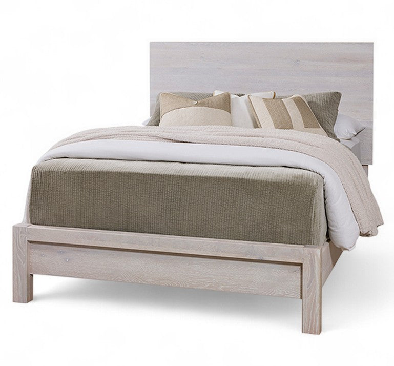 Vaughan Bassett Joinery White Oak King Plank Bed