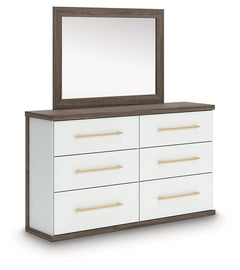 Kendanport Dresser & Mirror Brown