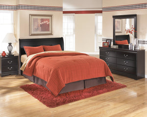 Huey Vineyard Queen Sleigh Headboard, Dresser, Mirror & Nightstand Black